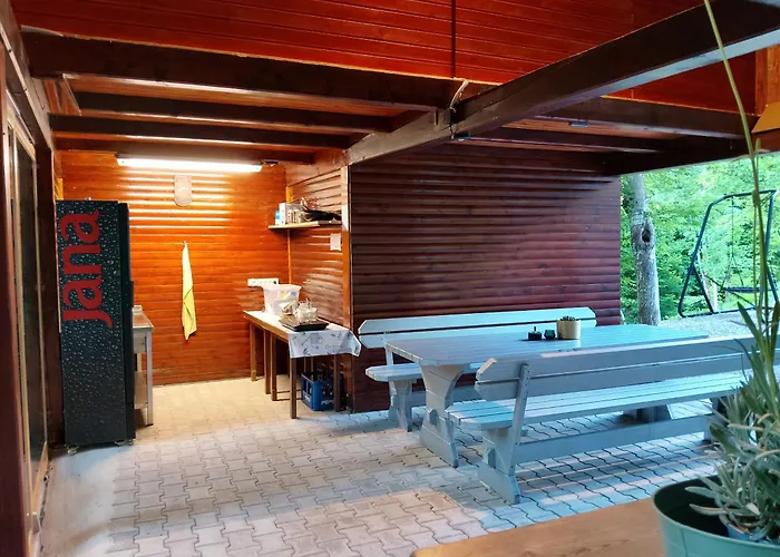Camping & Glamping Grintovec