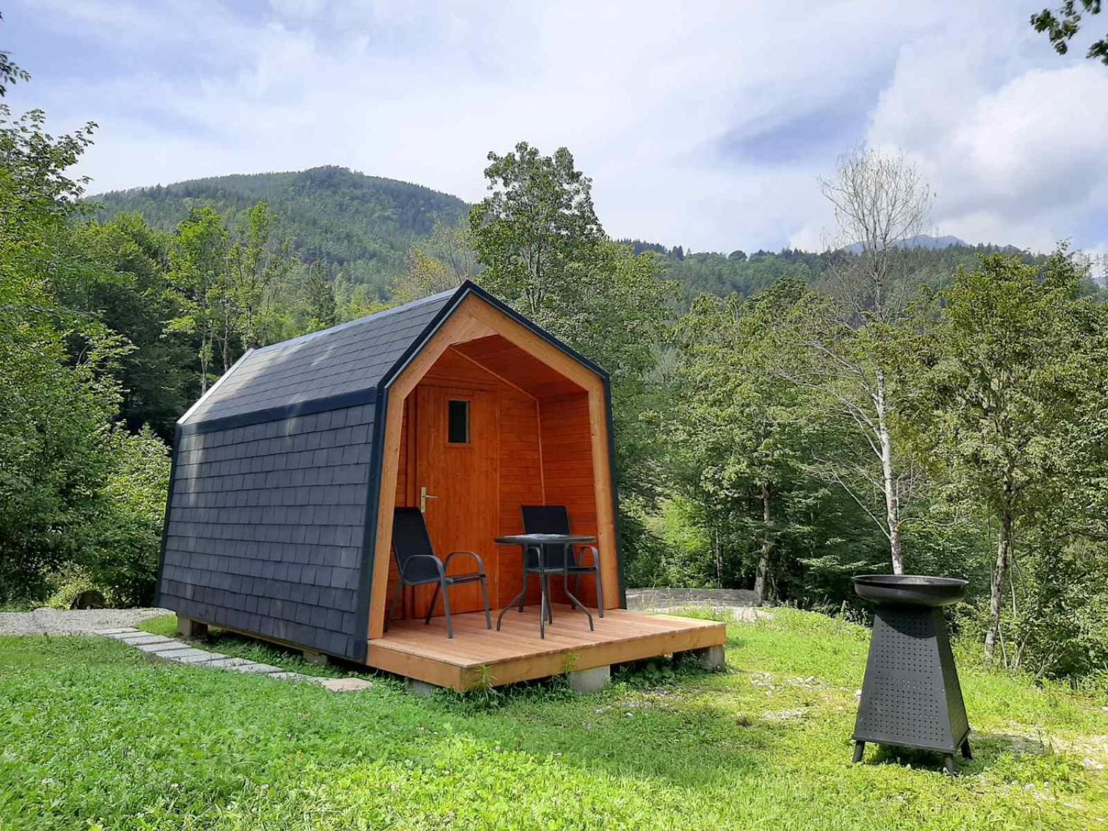 & Glamping Grintovec Preddvor