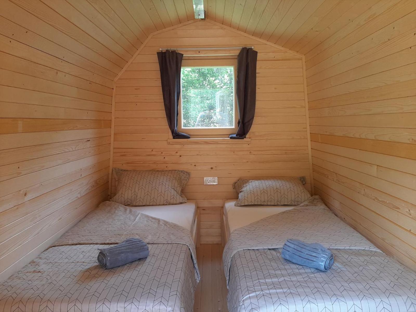 & Glamping Grintovec