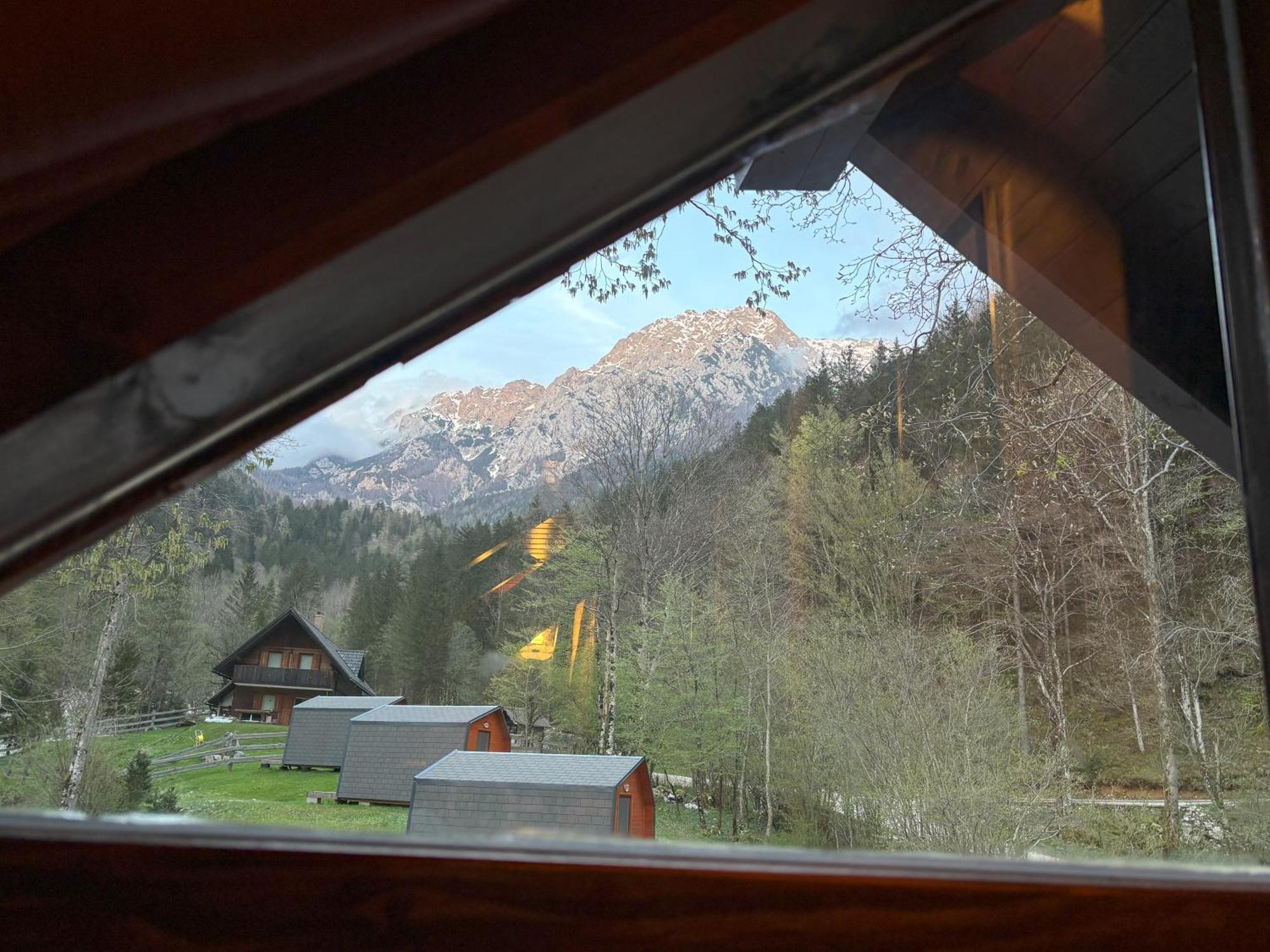 & Glamping Grintovec Luxuszelt *