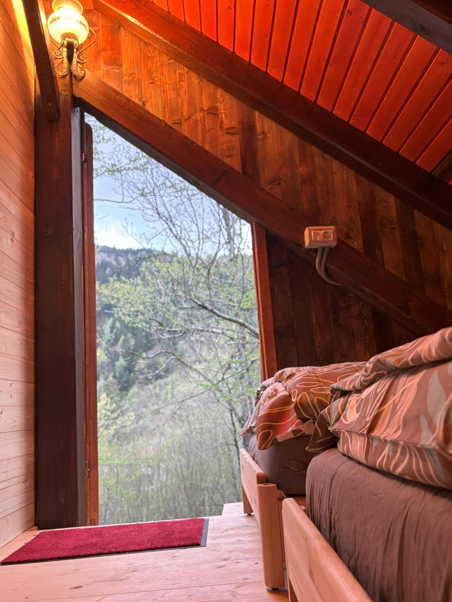 & Glamping Grintovec