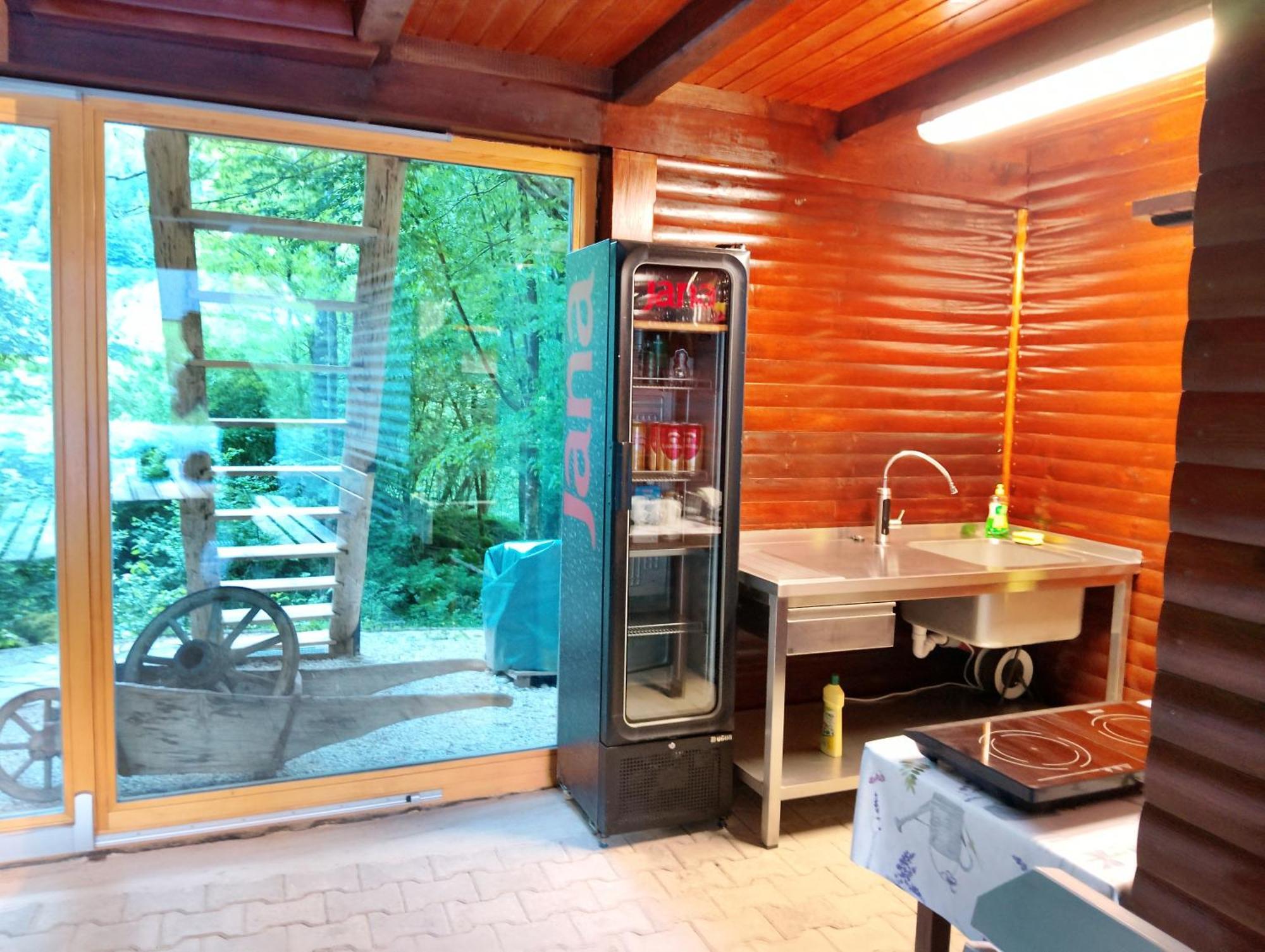 & Glamping Grintovec Preddvor